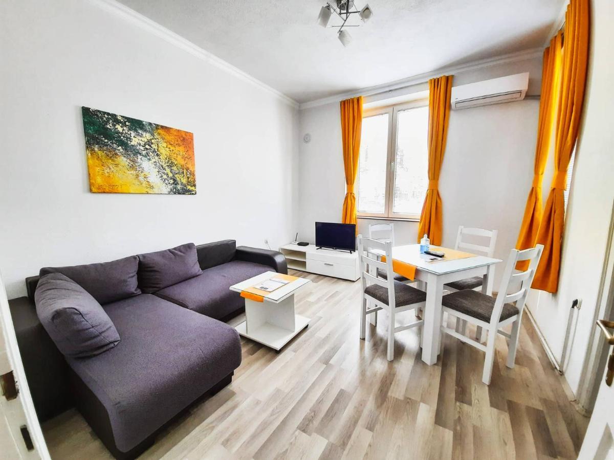 Darki Apartment - Bazaar Location With Free Parking オフリド エクステリア 写真
