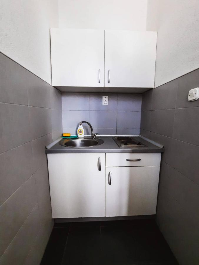 Darki Apartment - Bazaar Location With Free Parking オフリド エクステリア 写真